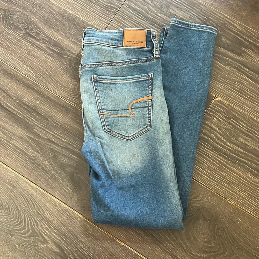 American Eagle Hi Rise Denim Cropped